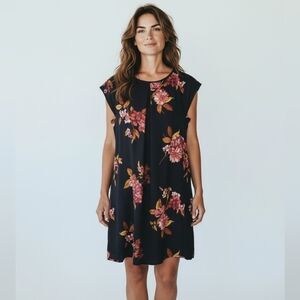 Reitmans Floral Midi Dress